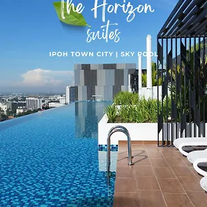 https://town-horizon-skypool-suites-4-11pax-by-iwh-suites.ipoh-hotel.com